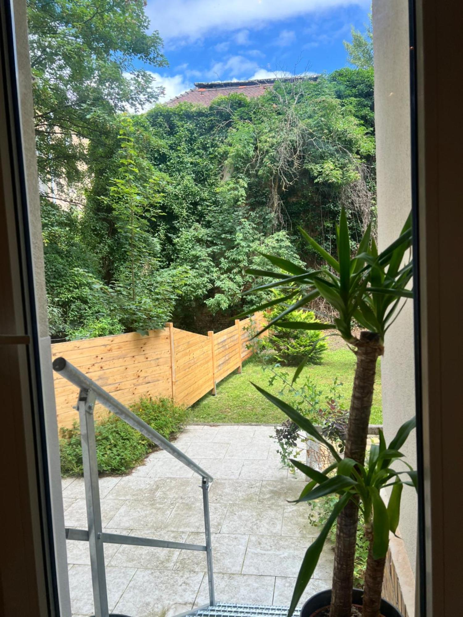 Soul-Apartment Terrasse Privat-Parkplatz Boxspringbett 55Zoll Tv Wlan Leipzig Extérieur photo